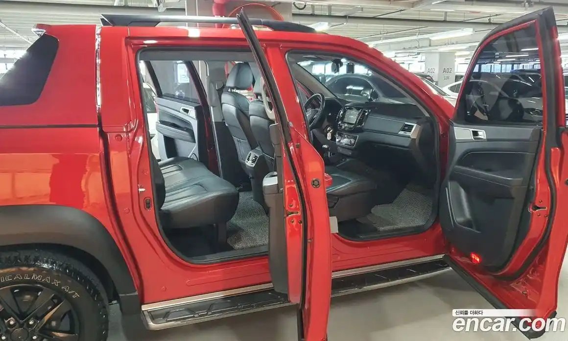 SsangYong Rexton 2018 2.2 Механическая в Москве № 934025, фото 20