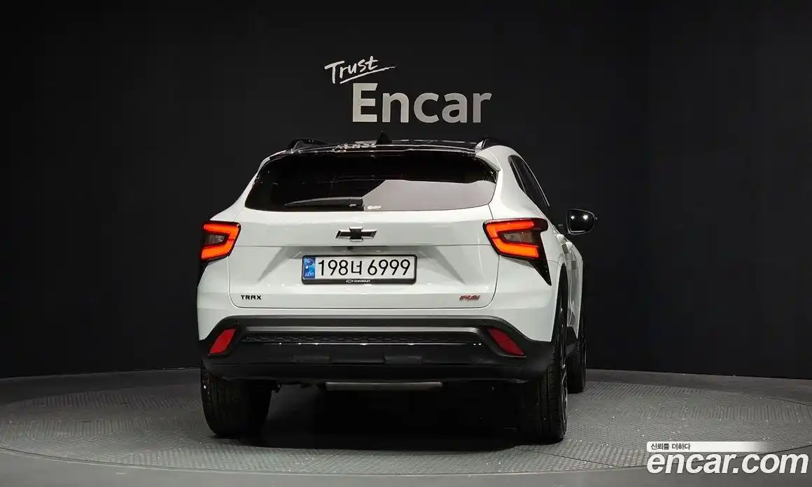 Chevrolet Trax 2023 1.2 гидро в Москве № 934298, фото 4