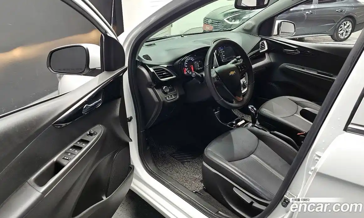 Chevrolet Spark 2022 1.0 Автомат в Москве № 934456, фото 9