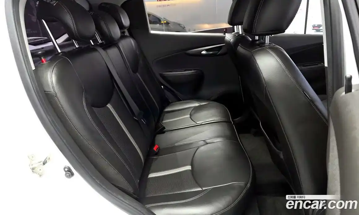 Chevrolet Spark 2018 1.0 Автомат в Москве № 934543, фото 12