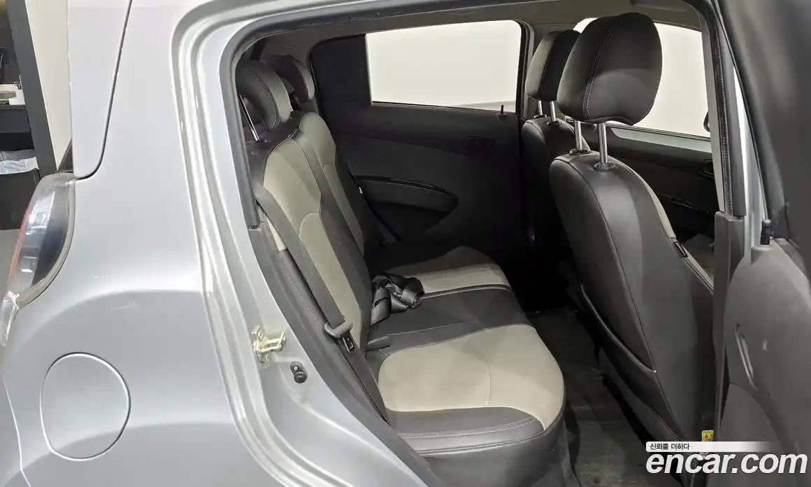 Chevrolet Spark 2012 1.0 гидро в Москве № 934551, фото 12