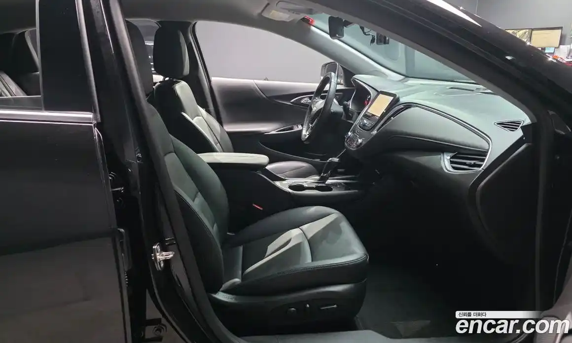 Chevrolet Malibu 2020 2.0 Автомат в Москве № 934602, фото 10