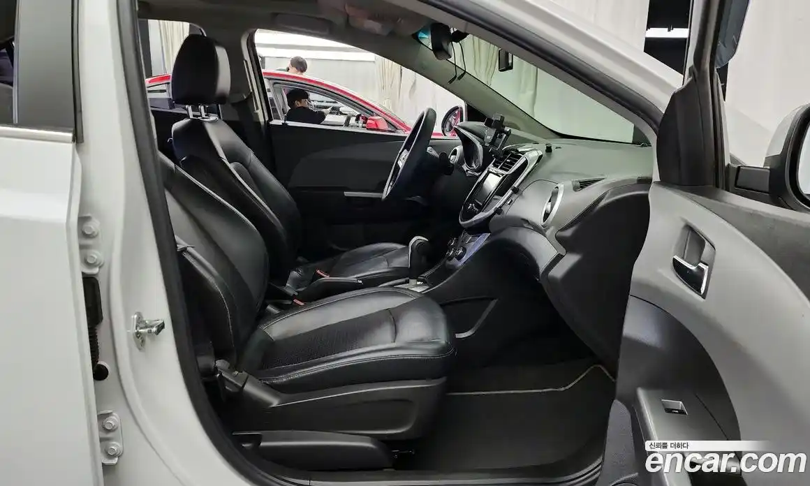 Chevrolet Aveo 2018 1.4 Автомат в Москве № 934614, фото 11