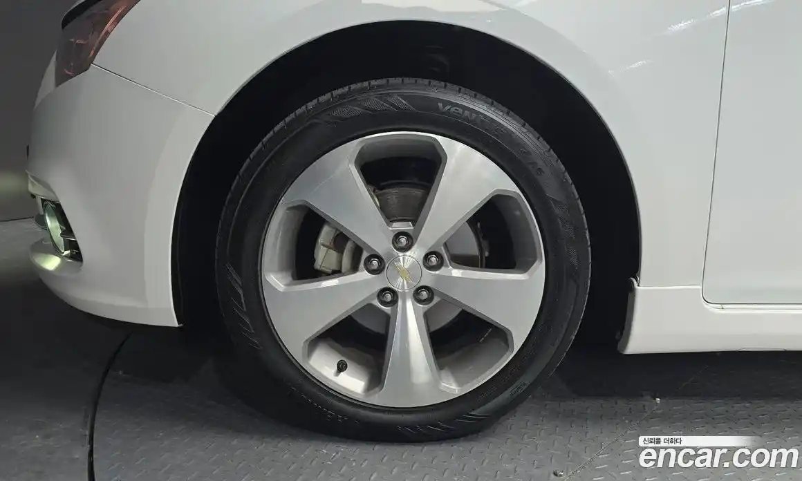 Chevrolet Cruze 2014 1.4 Автомат в Москве № 934781, фото 5