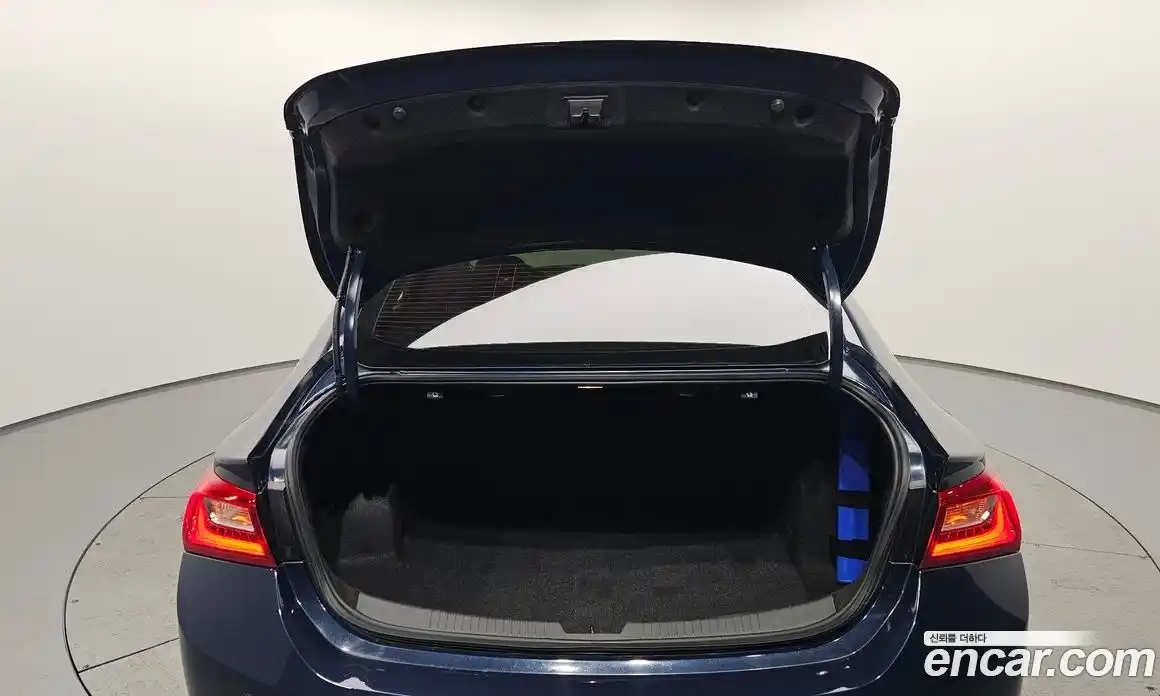 Chevrolet Malibu 2017 2.0 Автомат в Москве № 935313, фото 19