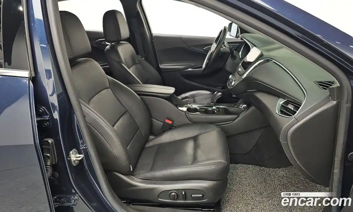 Chevrolet Malibu 2017 2.0 Автомат в Москве № 935313, фото 10