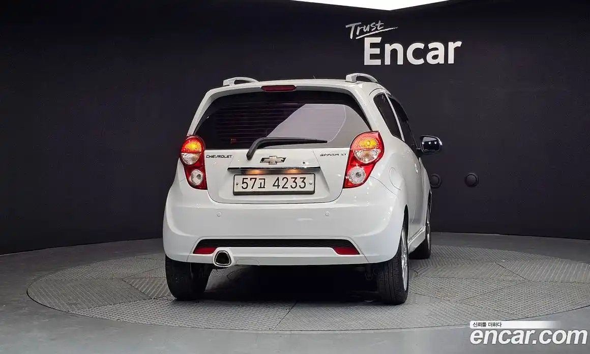Chevrolet Spark 2014 1.0 гидро в Москве № 935345, фото 4