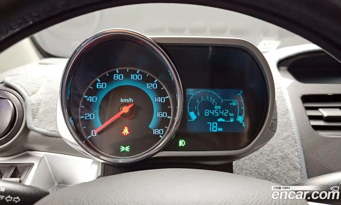 Chevrolet Spark 2014 1.0 гидро в Москве № 935345, фото 8