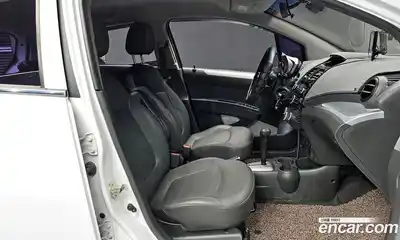 Chevrolet Spark 2014 1.0 гидро в Москве № 935345, миниатюра 10