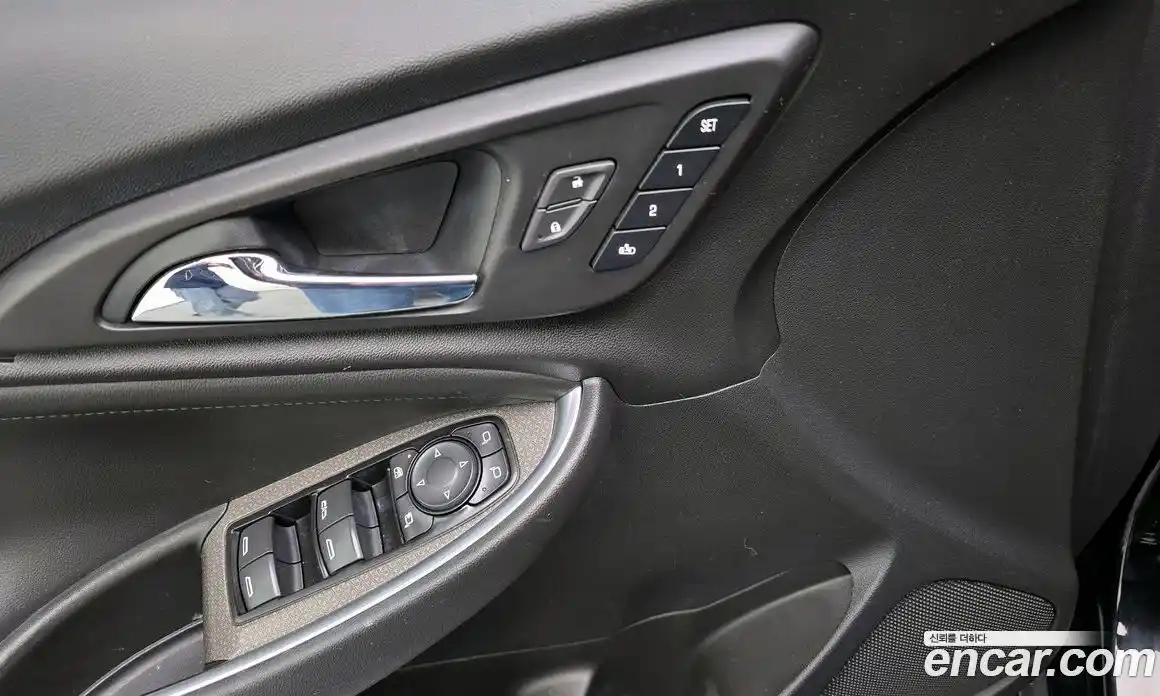 Chevrolet Malibu 2017 1.5 гидро в Москве № 935562, фото 17