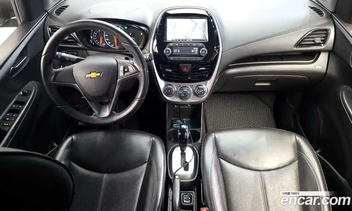 Chevrolet Spark 2016 1.0 Автомат в Москве № 935789, фото 7
