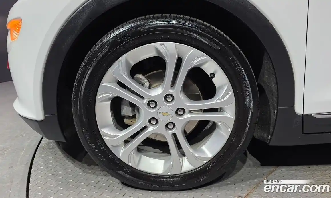 Chevrolet Bolt EV 2020 0.2 Автомат в Москве № 935813, фото 5