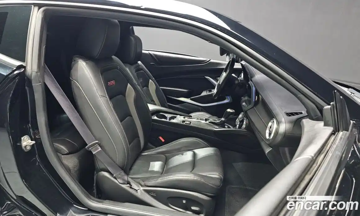 Chevrolet Camaro 2017 6.2 Автомат в Москве № 935886, фото 11