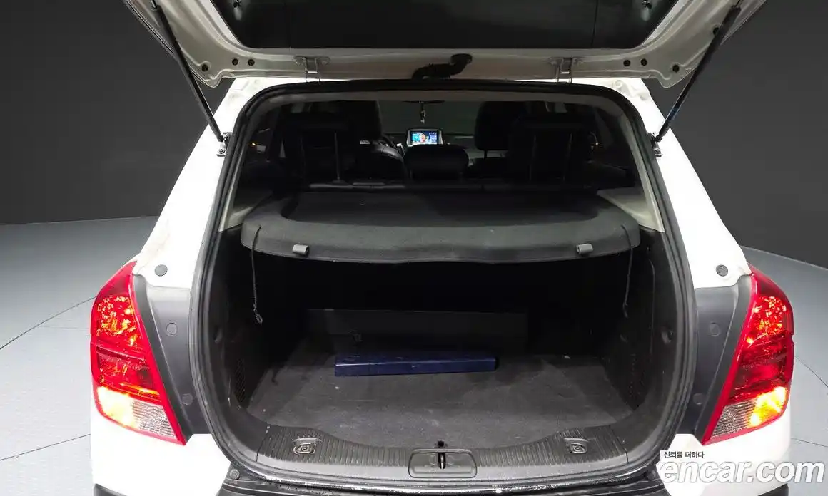 Chevrolet Trax 2014 1.4 гидро в Москве № 935939, фото 20