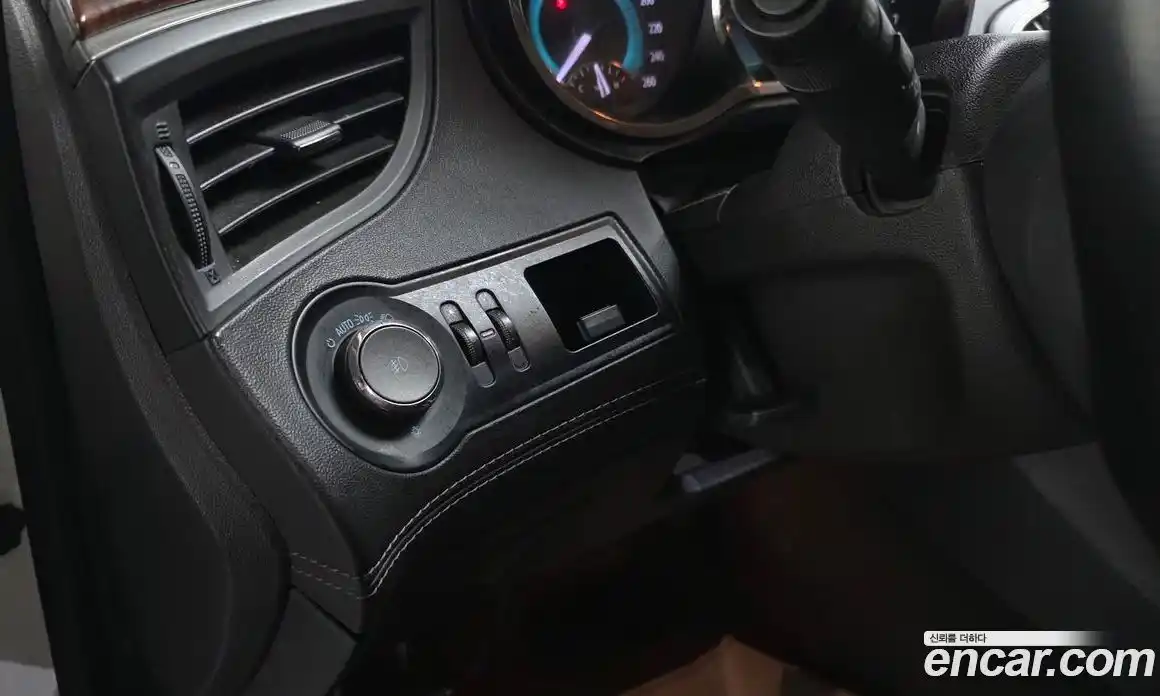 Chevrolet Alpheon 2011 3.0 Автомат в Москве № 936037, фото 17