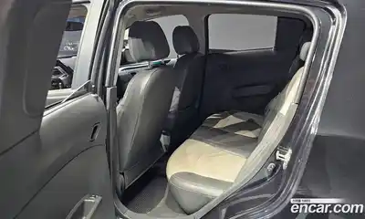 Chevrolet Spark 2011 1.0 гидро в Москве № 936081, миниатюра 12