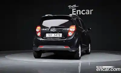 Chevrolet Spark 2011 1.0 гидро в Москве № 936081, миниатюра 4