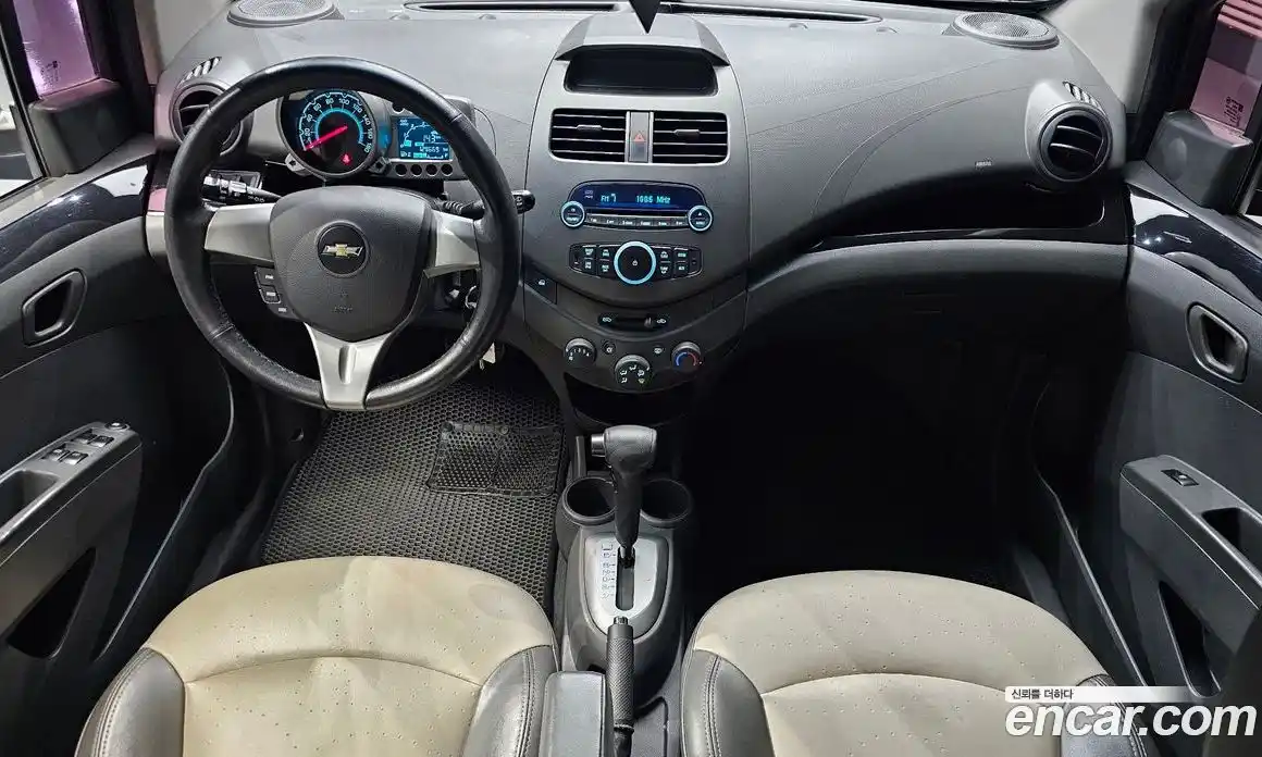 Chevrolet Spark 2011 1.0 гидро в Москве № 936081, фото 7
