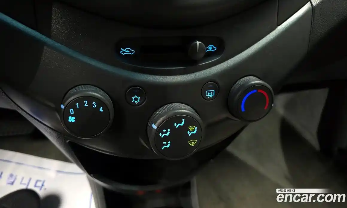 Chevrolet Spark 2011 1.0 гидро в Москве № 936131, фото 17