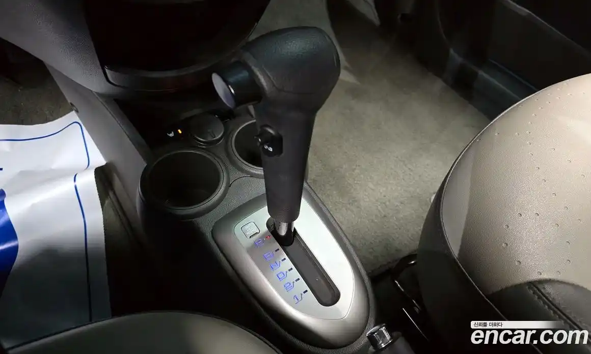 Chevrolet Spark 2011 1.0 гидро в Москве № 936131, фото 9