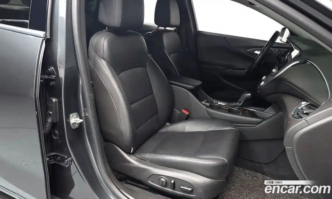 Chevrolet Malibu 2017 1.5 Автомат в Москве № 936177, фото 10