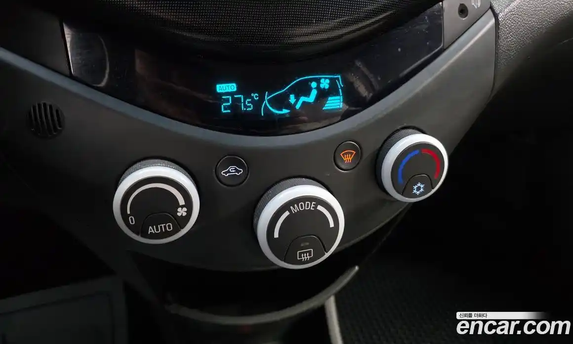 Chevrolet Matiz 2009 1.0 Автомат в Москве № 936221, фото 17