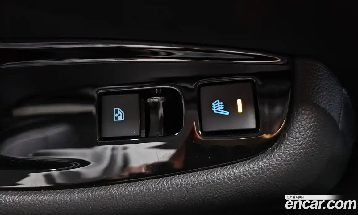 Chevrolet Orlando 2014 2.0 Автомат в Москве № 936319, фото 19