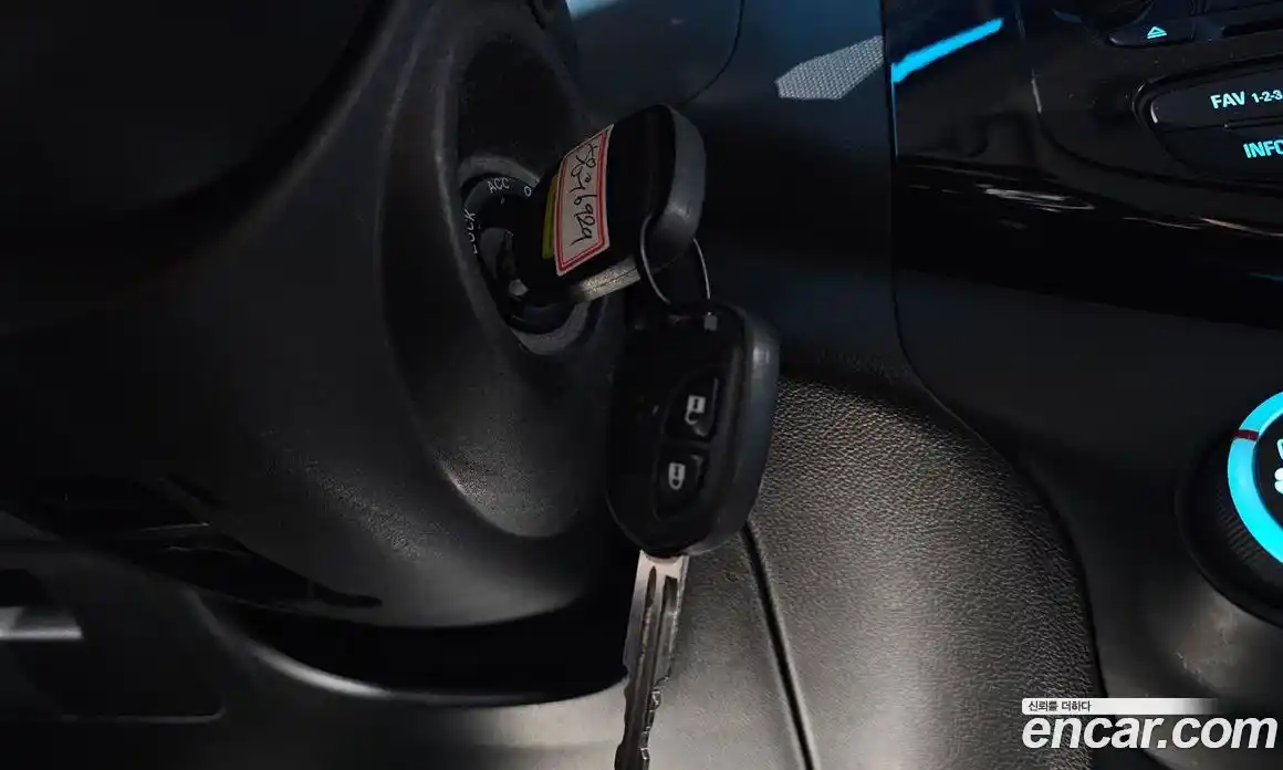 Chevrolet Spark 2013 1.0 гидро в Москве № 936389, фото 14