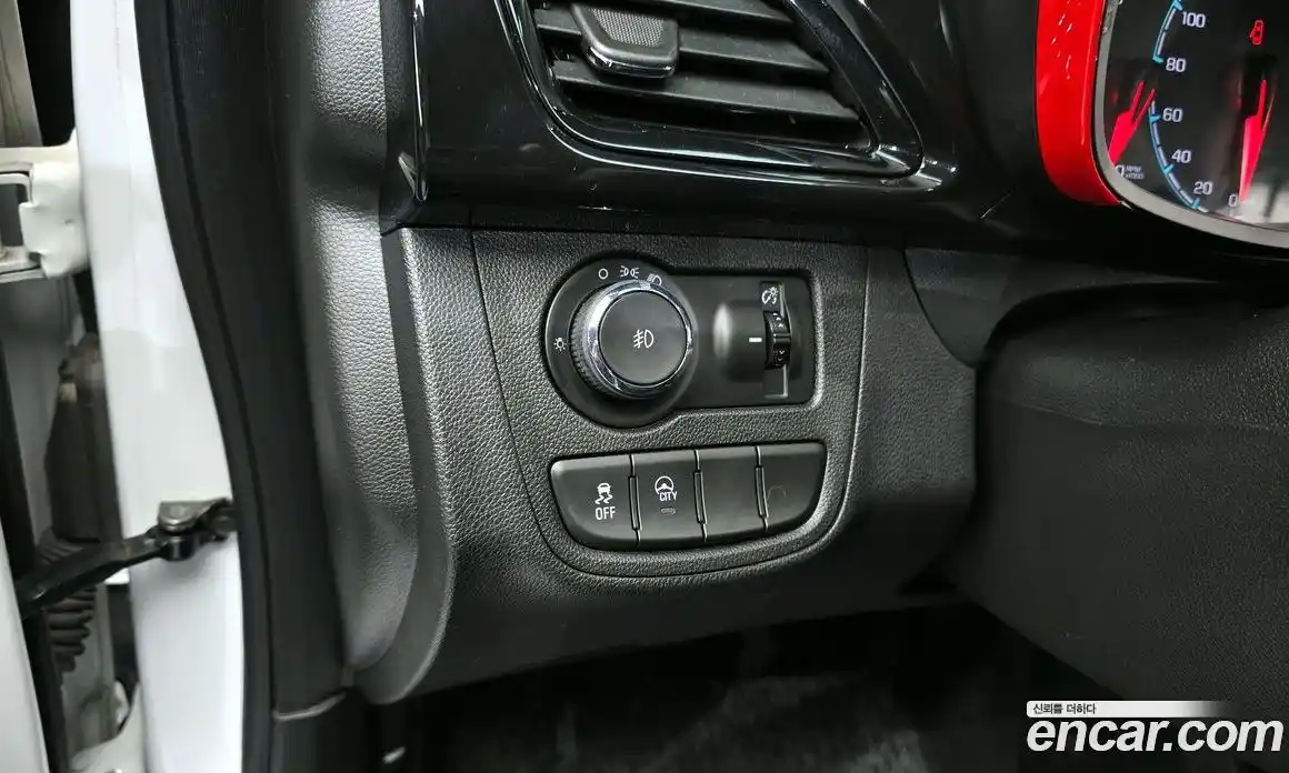 Chevrolet Spark 2016 1.0 гидро в Москве, фото 15
