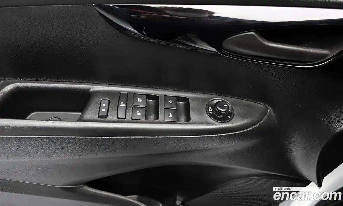 Chevrolet Spark 2016 1.0 гидро в Москве, фото 18