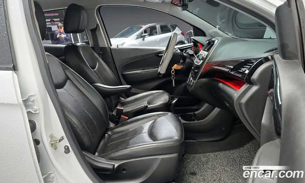 Chevrolet Spark 2016 1.0 гидро в Москве, фото 10