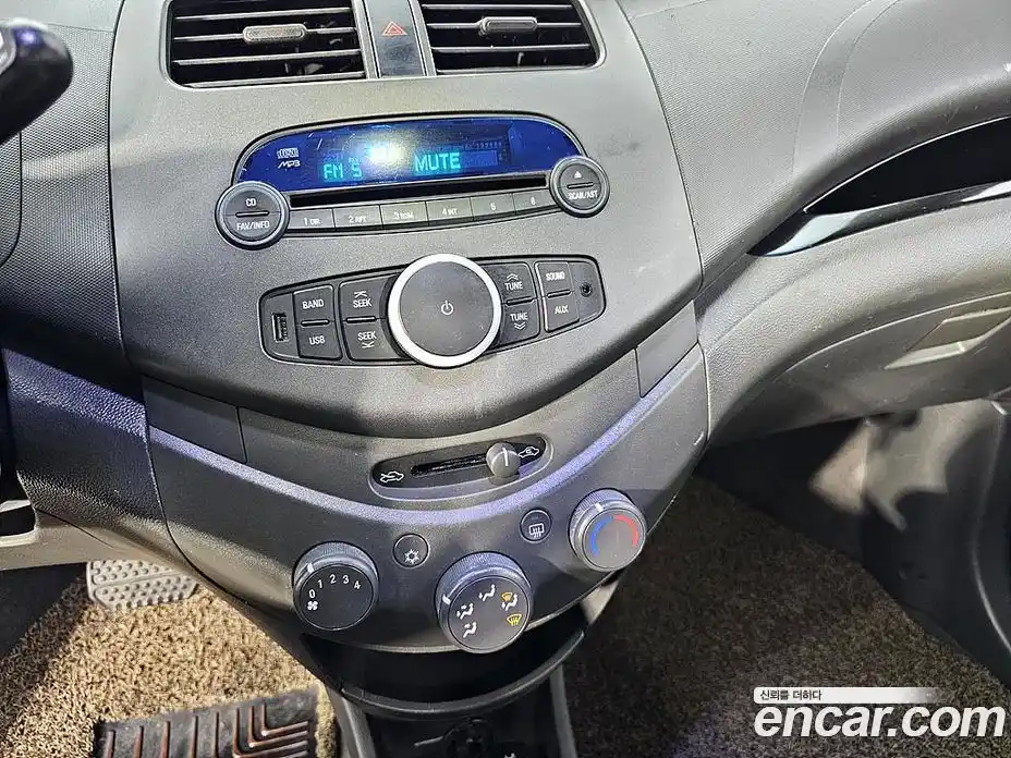 Chevrolet Matiz 2010 1.0 Автомат в Москве № 936923, фото 15