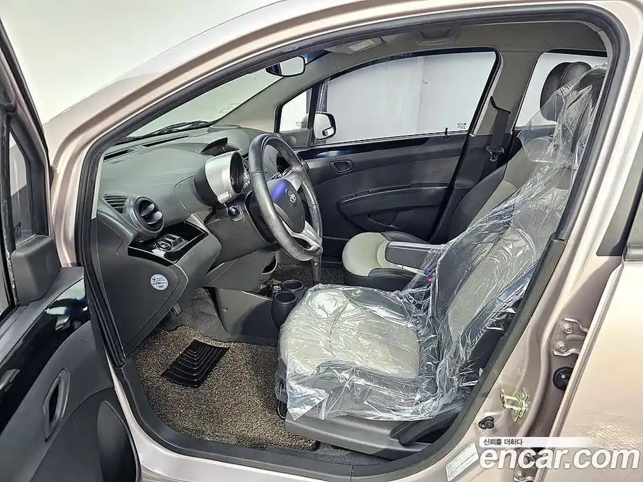 Chevrolet Matiz 2010 1.0 Автомат в Москве № 936923, фото 8