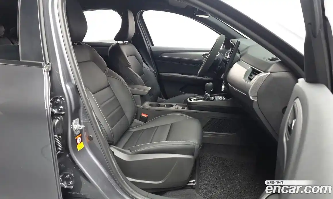 Renault Arkana 2025 1.6 Автомат в Москве № 937037, фото 11