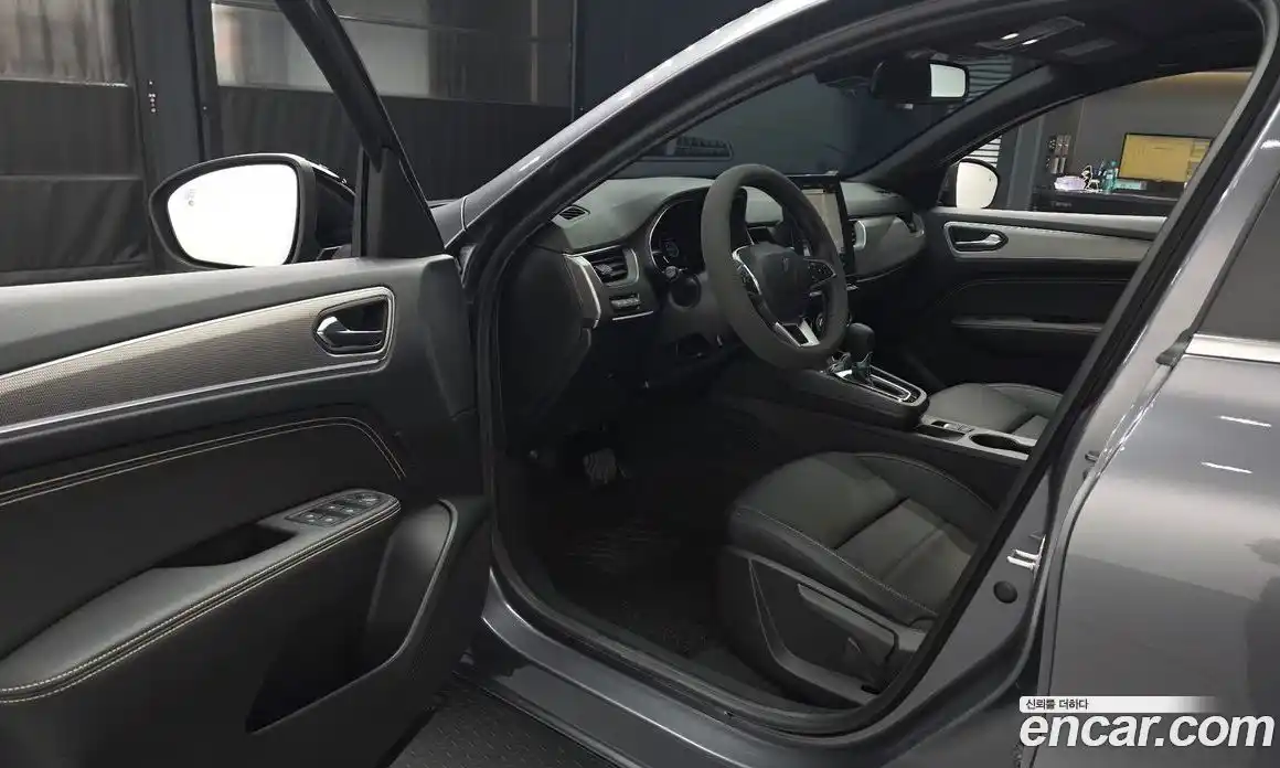 Renault Arkana 2025 1.6 Автомат в Москве № 937037, фото 10