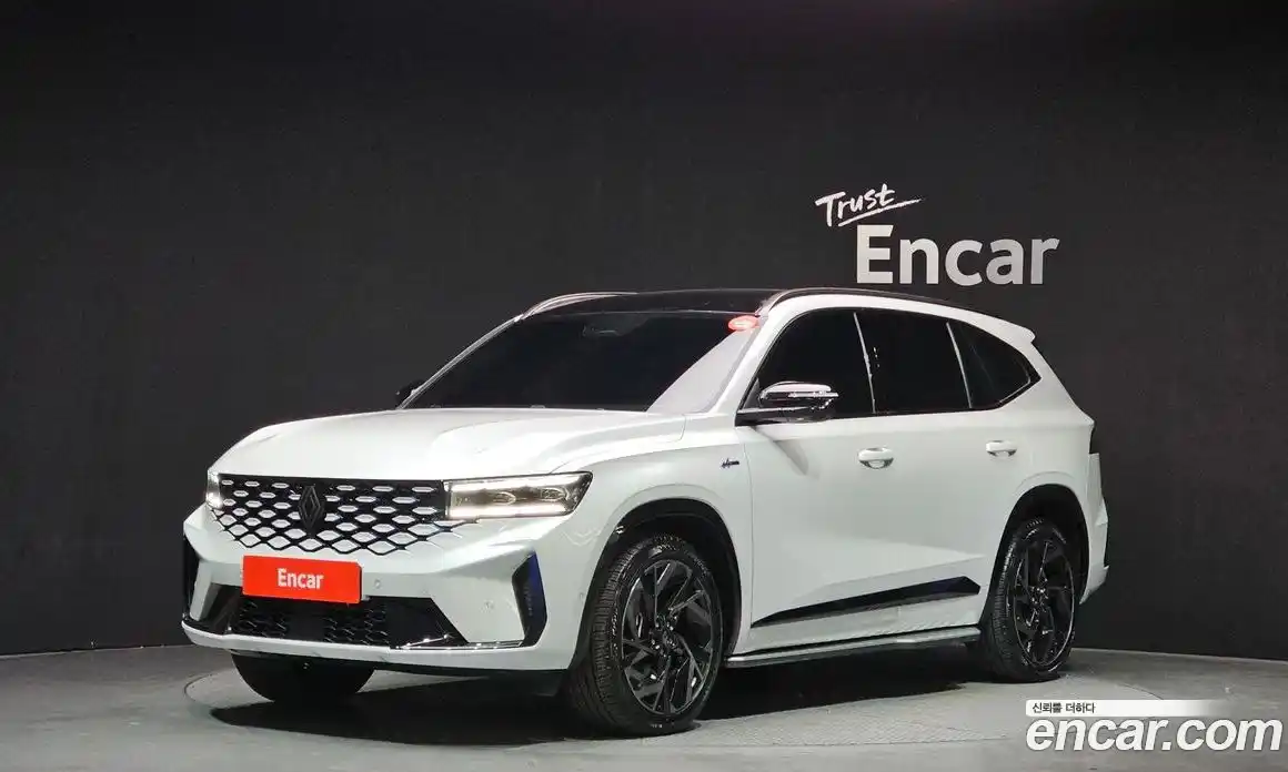 Renault Grand Koleos 2024 1.5 Автомат в Москве № 937179, фото 1