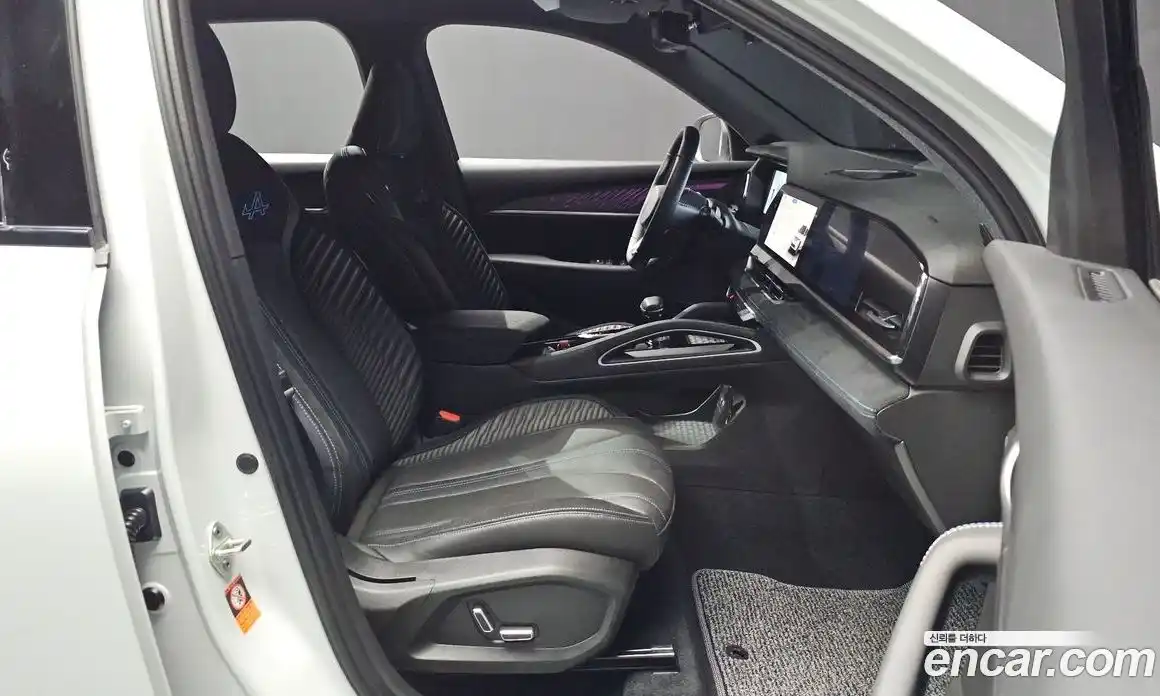 Renault Grand Koleos 2024 1.5 Автомат в Москве № 937179, фото 11