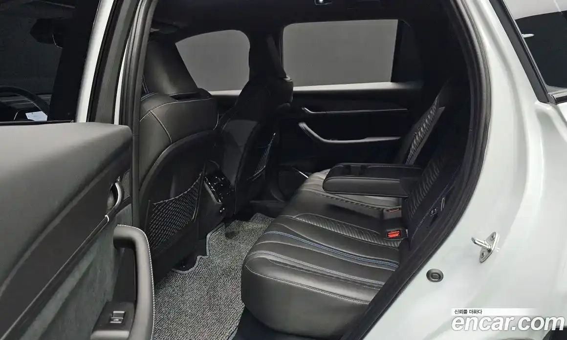 Renault Grand Koleos 2024 1.5 Автомат в Москве № 937179, фото 13