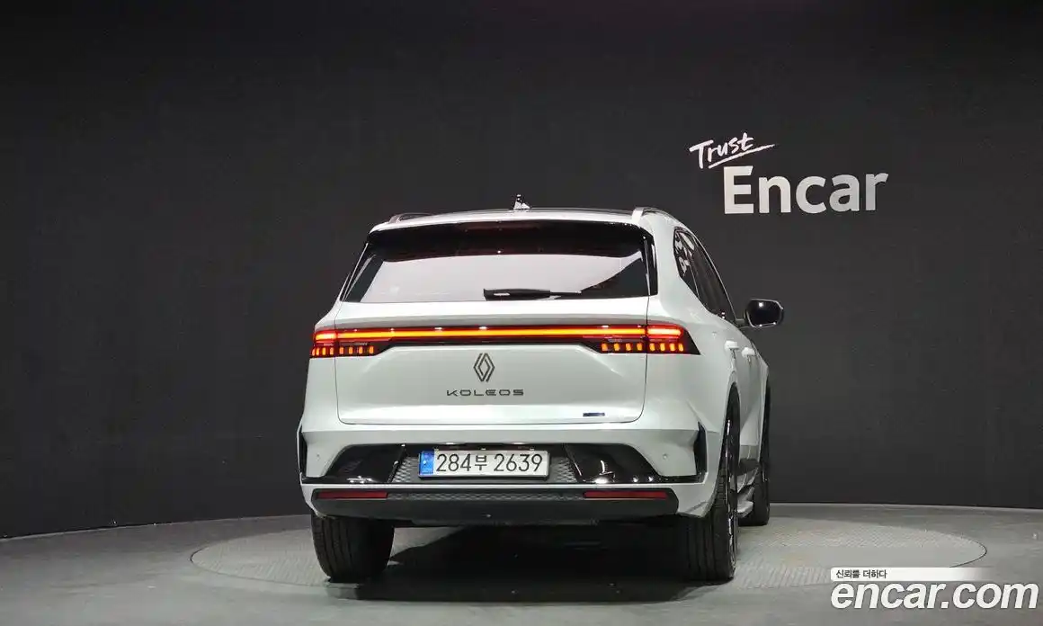 Renault Grand Koleos 2024 1.5 Автомат в Москве № 937179, фото 4