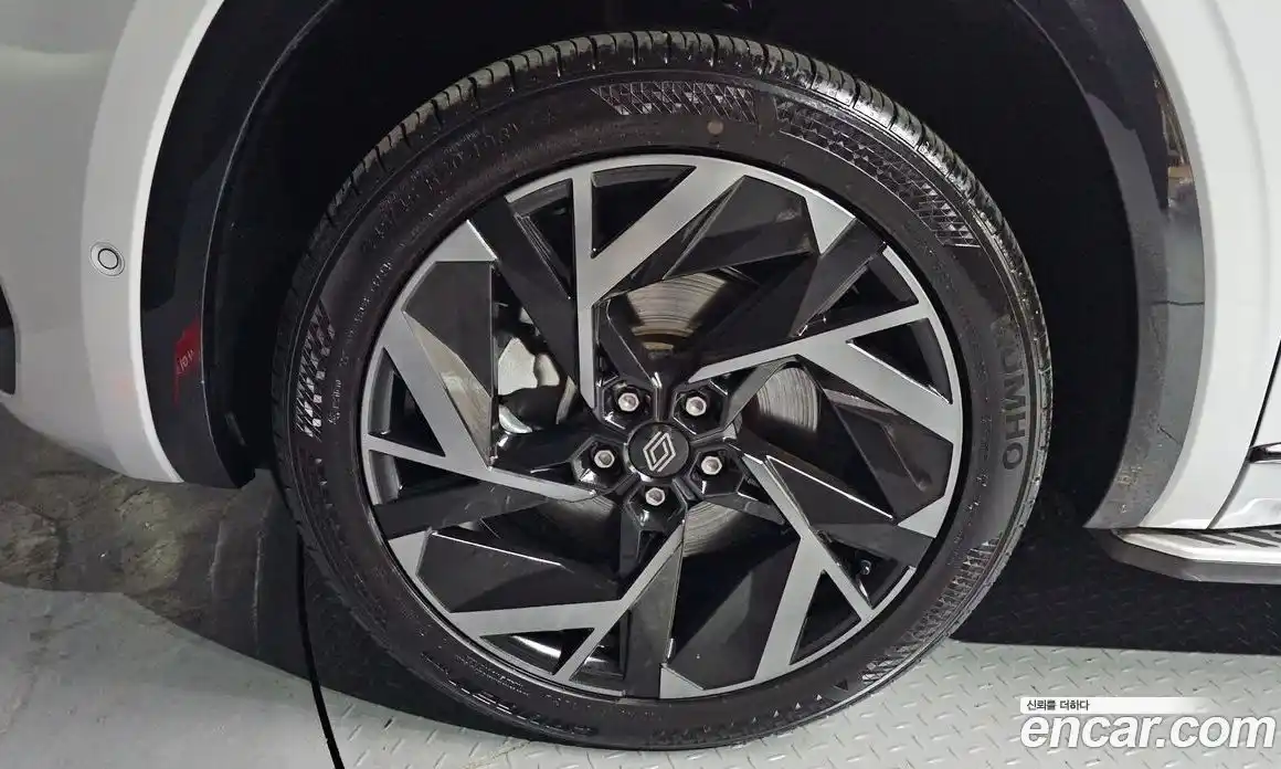 Renault Grand Koleos 2024 1.5 Автомат в Москве № 937179, фото 5