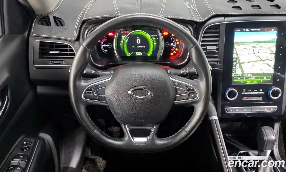 Renault QM6 2016 2.0 гидро в Москве № 937472, фото 13