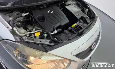 Renault SM3 2010 1.6 гидро в Москве № 937532, миниатюра 6