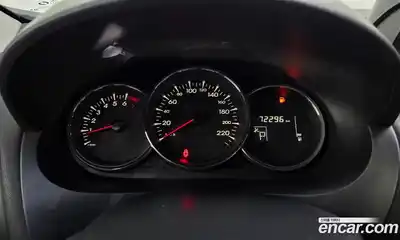 Renault SM3 2010 1.6 гидро в Москве № 937532, миниатюра 8