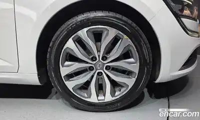 Renault SM6 2017 1.5 Автомат в Москве № 937622, миниатюра 5