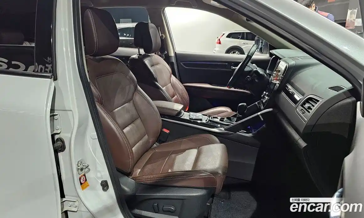 Renault QM6 2016 2.0 гидро в Москве № 937756, фото 10