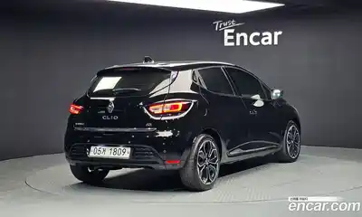 Renault Cilo 2018 1.5 Автомат в Москве № 937767, миниатюра 2