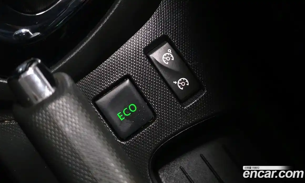 Renault QM3 2015 1.5 Автомат в Москве № 937809, фото 19