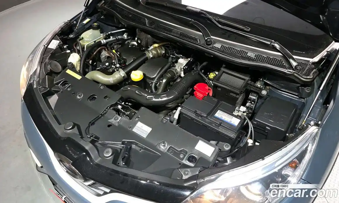 Renault QM3 2015 1.5 Автомат в Москве № 937809, фото 6