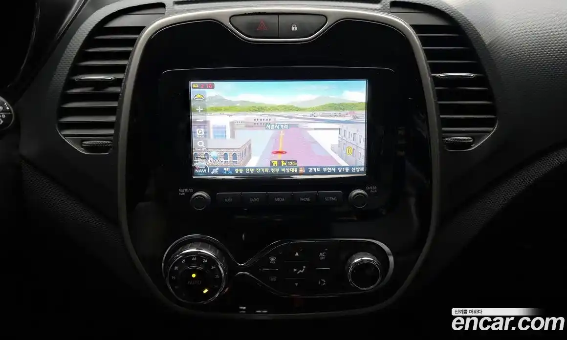 Renault QM3 2014 1.5 гидро в Москве № 937995, фото 15