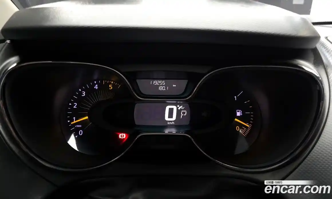 Renault QM3 2014 1.5 гидро в Москве № 937995, фото 8